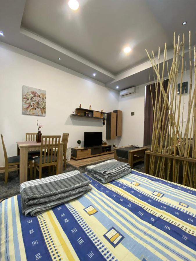 Apartment Neno 2 Требинье Экстерьер фото